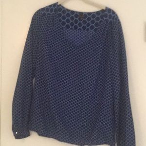 Amazing Ann Taylor Blouse.